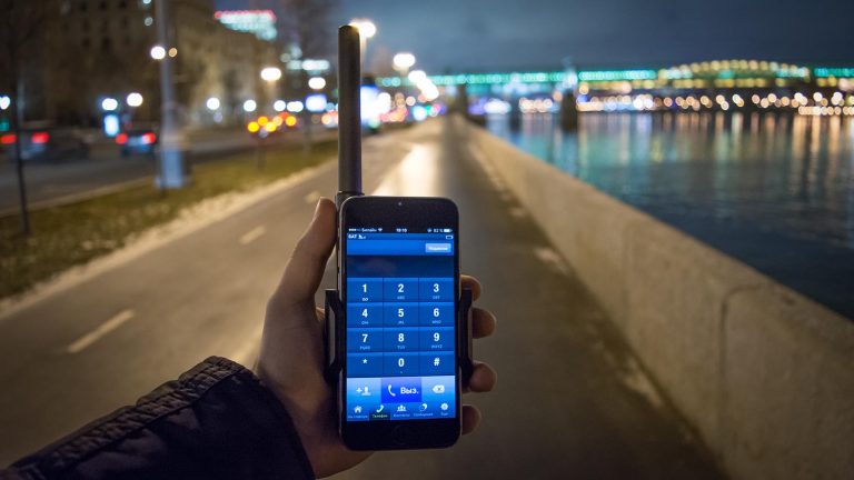 Thuraya X5-Touch. thuraya kazakhstan, thuraya купить, турайя казахстан, турайя купить, iridium kazakhstan, иридиум казахстан, inmarsat kazakhstan, инмарсат казахстан, iridium купить, спутниковый телефон, спутниковая связь, подарок для шефа, подарок шефу, подарок охотнику, подарок путешественнику